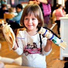 Free & Fun Things to this Weekend for NYC Kids: NYBG Holiday Train Show, Icky Fest!, Gustafer Yellowgold November 17-18