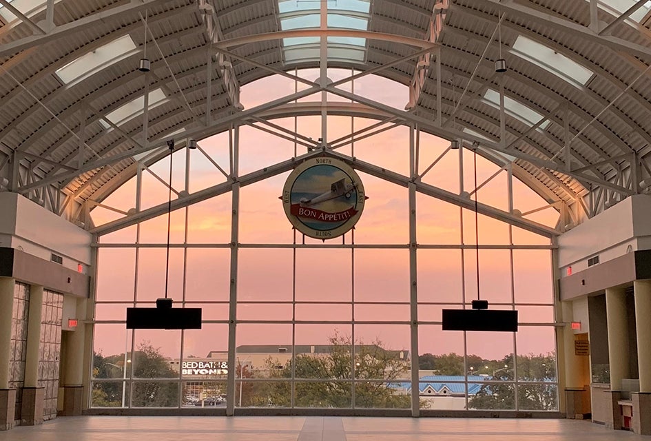 Empire Adventure Park, Rock Climbing Gym Coming to Westbury's Samanea Mall When complete, the Samanea Mall will be an action-packed destination for thrill seekers thanks to its new tenants, Empire Adventure Park and Gravity Vault.