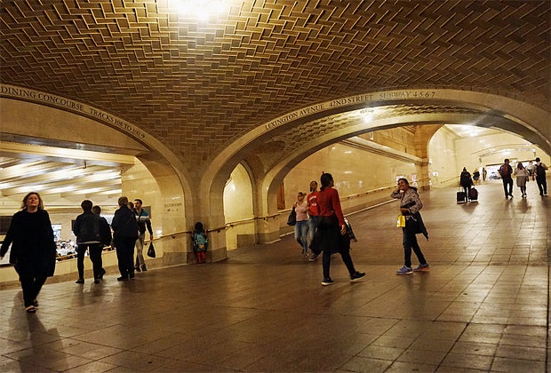 Free things to do in NYC: Grand Central's Whispering Wall