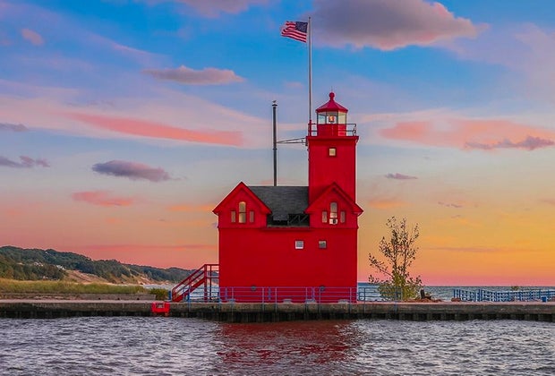 Family-Friendly Summer Weekend Getaways near Chicago: Holland