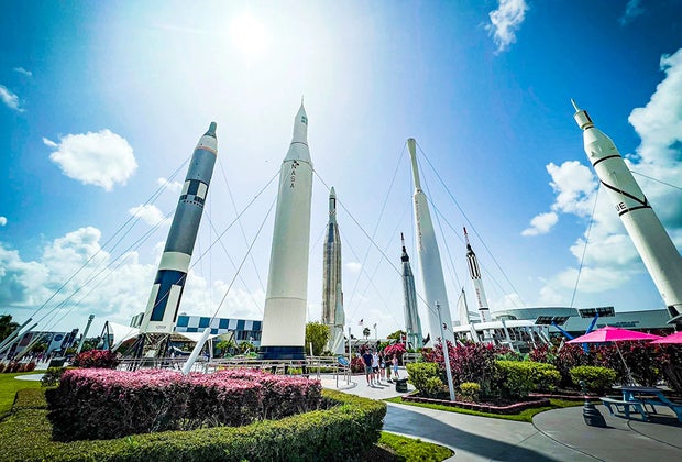 Teen Orlando Summer Bucket List:: Kennedy Space Center