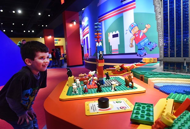 Brand-New LEGOland Discovery Center Opens Near Philadelphia