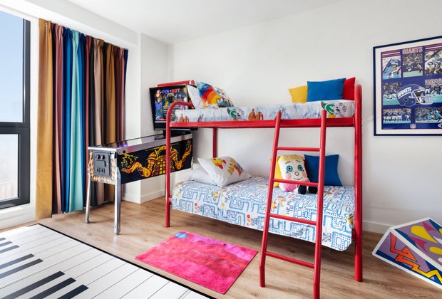 Hotels with Bunk Beds: Graduate by Hilton