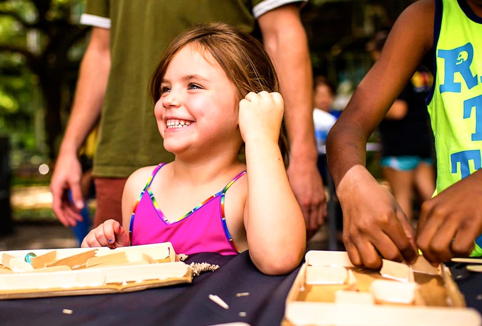 100 Free Things To Do in Houston with Kids Discovery Green hosts free events like Arte en el Parque, where kids learn Spanish while making art. Photo courtesy of Discovery Green