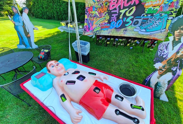 Chicago Children's Birthday Party Entertainers: Party Equipment Rentals