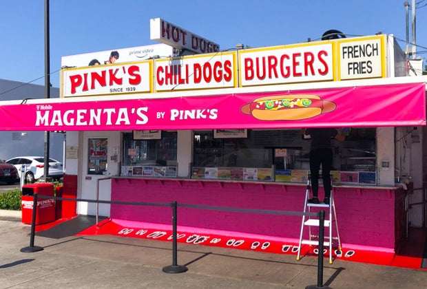 Hollywood with Kids: Pink's Hot Dogs