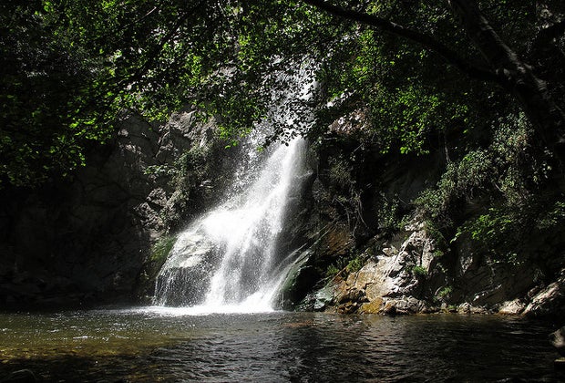 Waterfall Hikes Near Los Angeles for Families: Sturtevant Falls