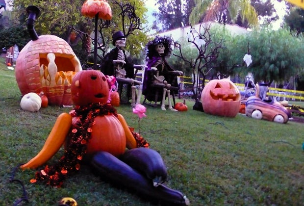 Where to trick or treat in los angeles? Sierra Madre