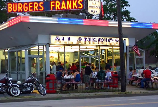 Things to do in Massapequa with kids: All-American Hamburger Drive-In