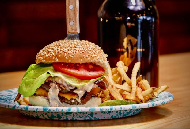 Burger and beer at Alternate Ending Beer Company