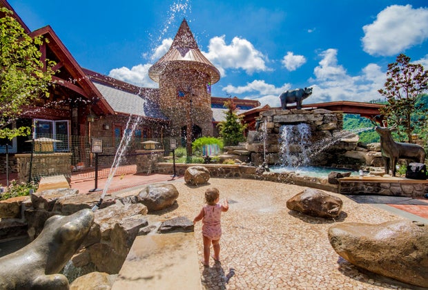 Annakeesta Best Travel of 2022: Our Favorite Cities, Beaches, Hotels, and More for a Family Vacation