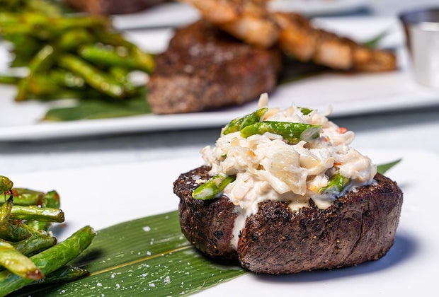 Kona Grill Christmas Eve & Day Dinner.