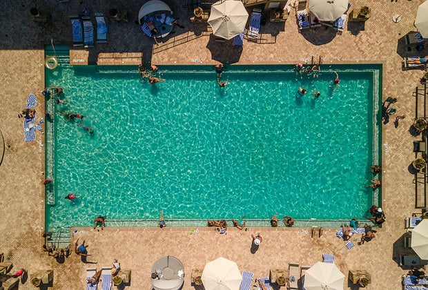 Lanier Islands Legacy Lodge Kid-Friendly Resorts & Hotels Near Atlanta Status message