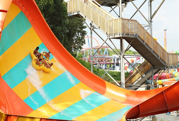 Six Flags Hurricane Harbor: Outdoor Water Parks in Atlanta