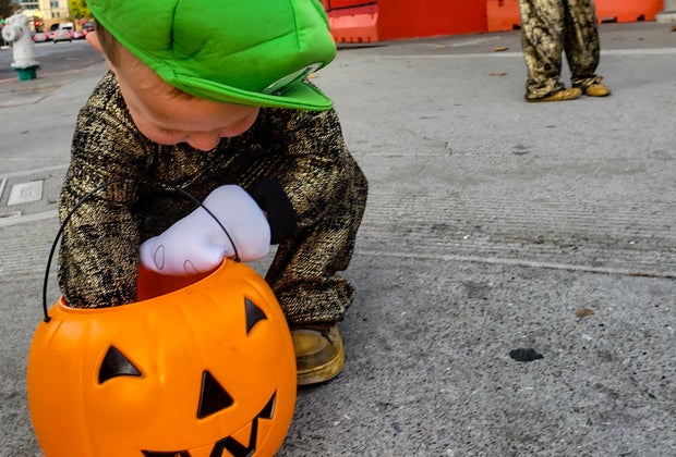 Best Places to Trick-or-Treat on Halloween in San Francisco: dig into full-size candy bars