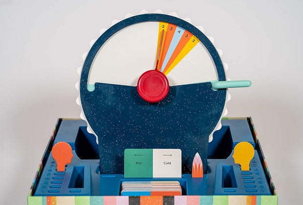 Wavelength is a Best Board Games for Family Game Night