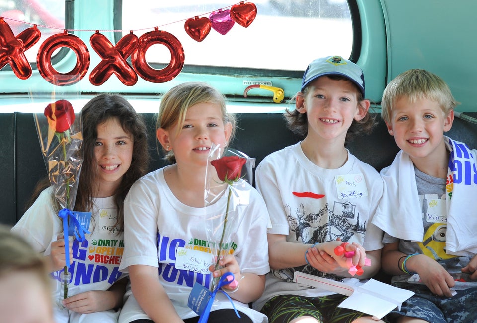 Big Sunday’s Valentine’s Day Spread the Love Event