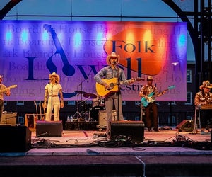 Lowell Folk Festival photo by Henry Marte for the Massachusetts Office of Travel & Tourism