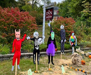 From Boston to the White Mountains, there is plenty of free Halloween 2025 fun! Return of the Pumpkin People  at the Inn at Jackson photo courtesy of the Jackson Area Chamber of Commerce