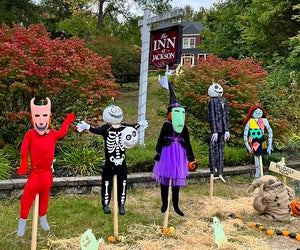 From Boston to the White Mountains, there is plenty of free Halloween 2025 fun! Return of the Pumpkin People  at the Inn at Jackson photo courtesy of the Jackson Area Chamber of Commerce