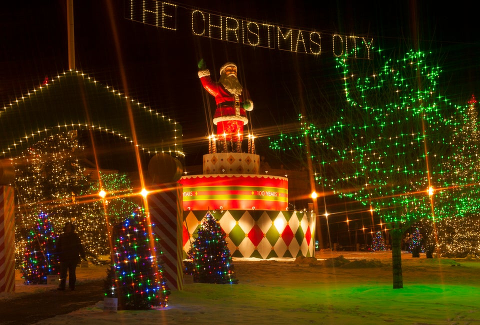17 Best Things To Do in Boston December 2024  with Kids Holiday magic means it's time for the best things to do in Boston for December 2024! Taunton Christmas Lights photo by Samina Quareshi for the Massachusetts Office of Travel & Tourism