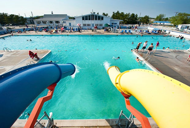 Beach clubs near NYC: Breezy Point Surf Club