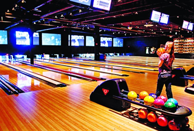 Things to do in Williamsburg, Brooklyn with kids: Brooklyn Bowl