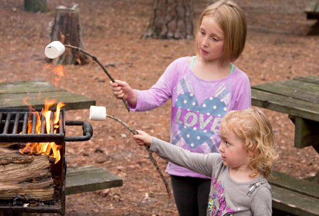 Last Minute Campgrounds in Southern California: kids making s'mores