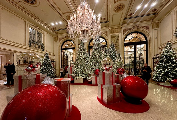Christmas in NYC: The Plaza Hotel