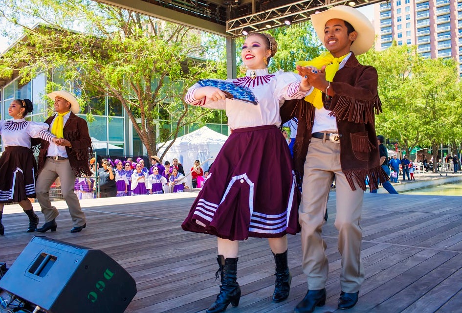 Weekend Fun for Houston Kids: Cinco de Mayo, Houston Polish Festival, May 4-5 Celebrate Cinco de Mayo with a special performance by Kinder HSPVA at Discovery Green./Photo courtesy o fMorris Malakoff, The CKP Group.
