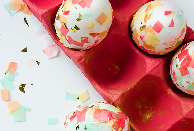 How to Dye Easter Eggs: No dye needed at all to make confetti eggs!