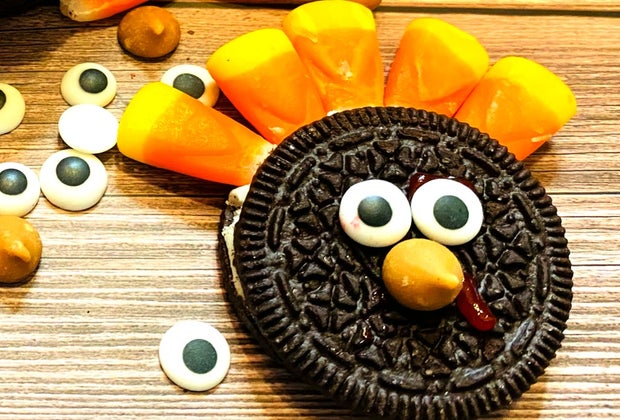 Oreo turkeys are easy and yummy