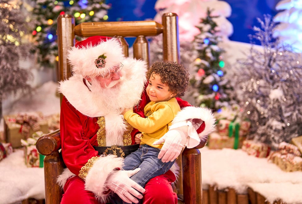 Connecticut is full of happiness, joy, and free Christmas and holiday activities, like Santa at Cabela's Wonderland. Photo courtesy of Bass pro Shops