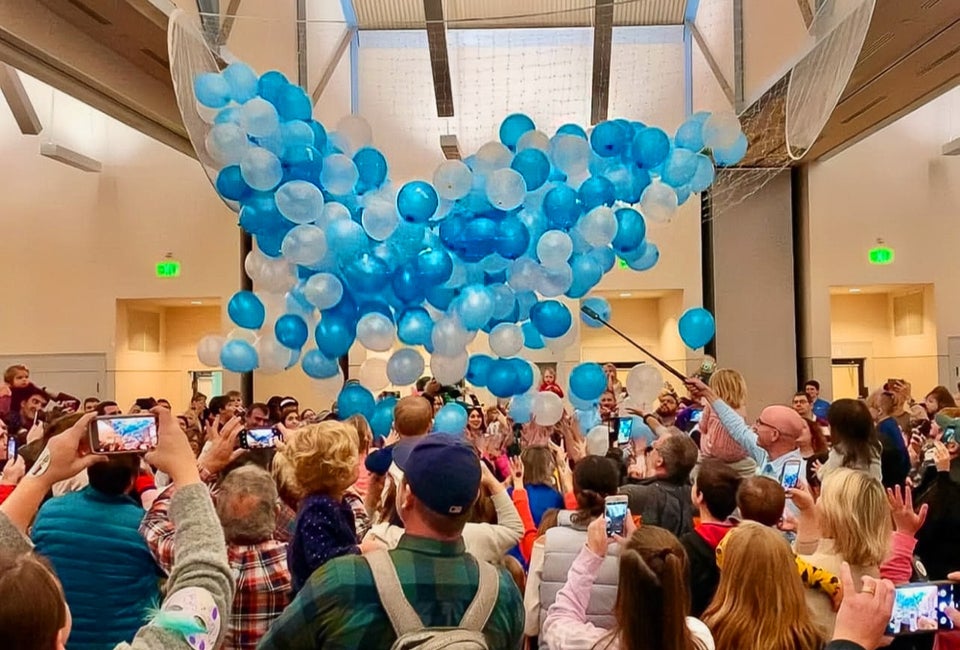 New Year's Parties, Fireworks, and Other Connecticut Celebrations for Kids Take part in daytime fun with these family-friendly New Year's celebrations for Connecticut Kids! Countdown to Noon photo courtesy of the Niantic Children's Museum