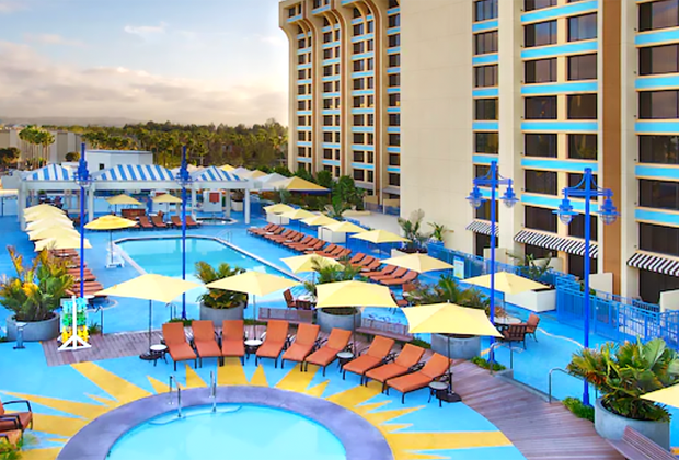 Disney's Paradise Pier Hotel pool