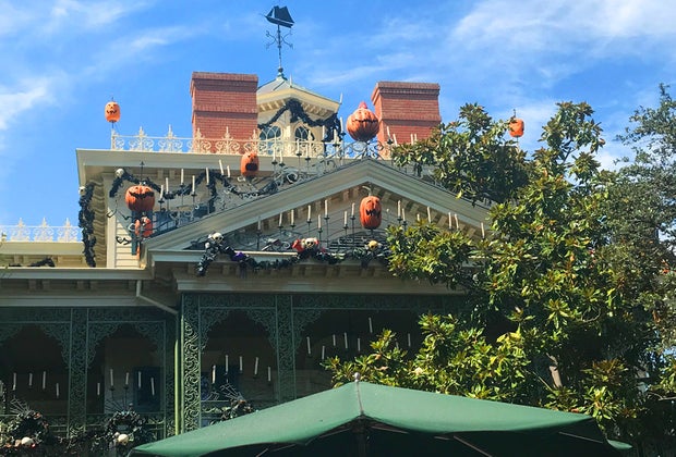 Disneyland Haunted Mansion at Halloween Time