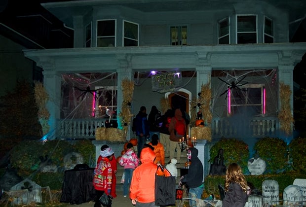 Trick-or-treating in Chicago: Hyde Park