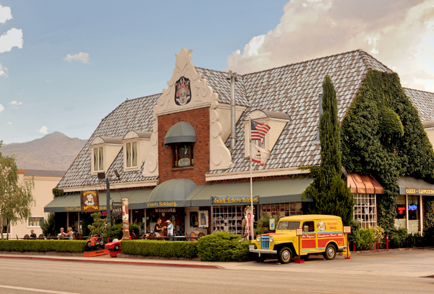 Things To Do with Kids in Lake Tahoe: Erick Schat's Bakery