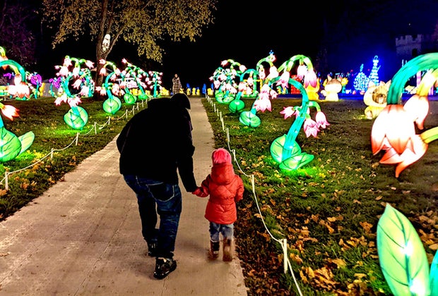 Escape NYC Winter Lantern Festival snug harbor