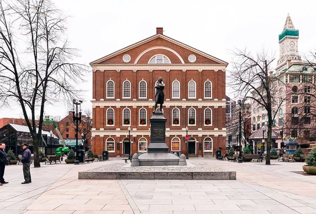 Photo of Faneuil Hall exterior-Visiting Boston with Kids