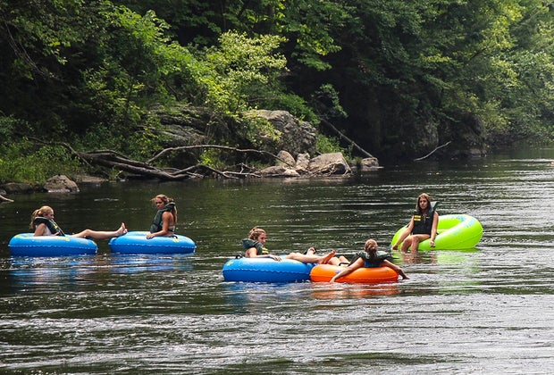 Image of kids tubing on the Farmington River.
