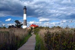 5 Labor Day Weekend Getaways from New York City via Bus or Train