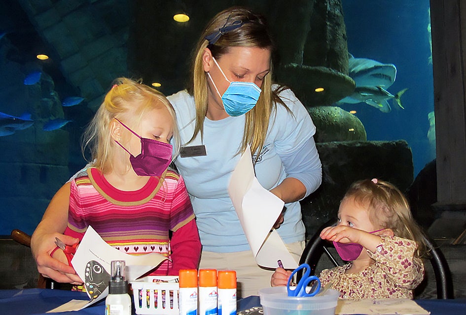 Fish Academy provides a safe learning environment and aquarium educators who provide support. Photo courtesy of the aquarium