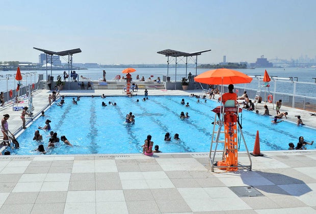 Best free swimming pools in NYC: The Floating Pool