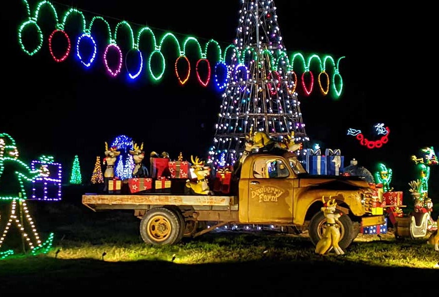 DEW the Lights at Christmas