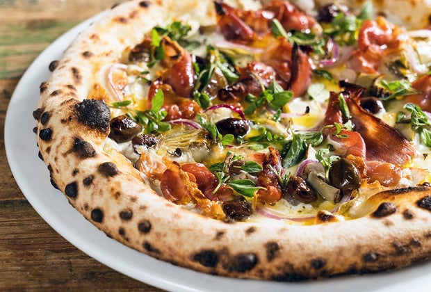 Night markets in NYC: Fornino pizza at Time Out Market