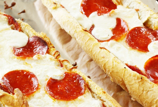 Easy Recipes for Kids: French Bread Pizza