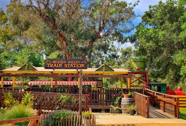 Things To Do in Long Beach with Kids: El Dorado Frontier