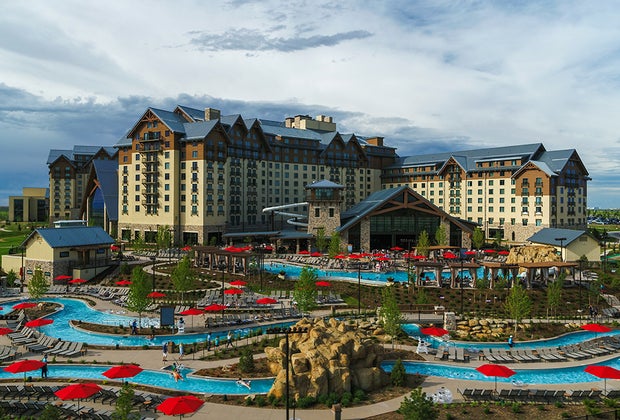 Denver hotels for families: Gaylord Rockies