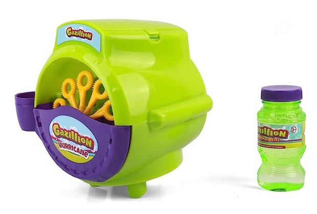 Gazillion Bubbles Hurricane Machine is affordable and reliable